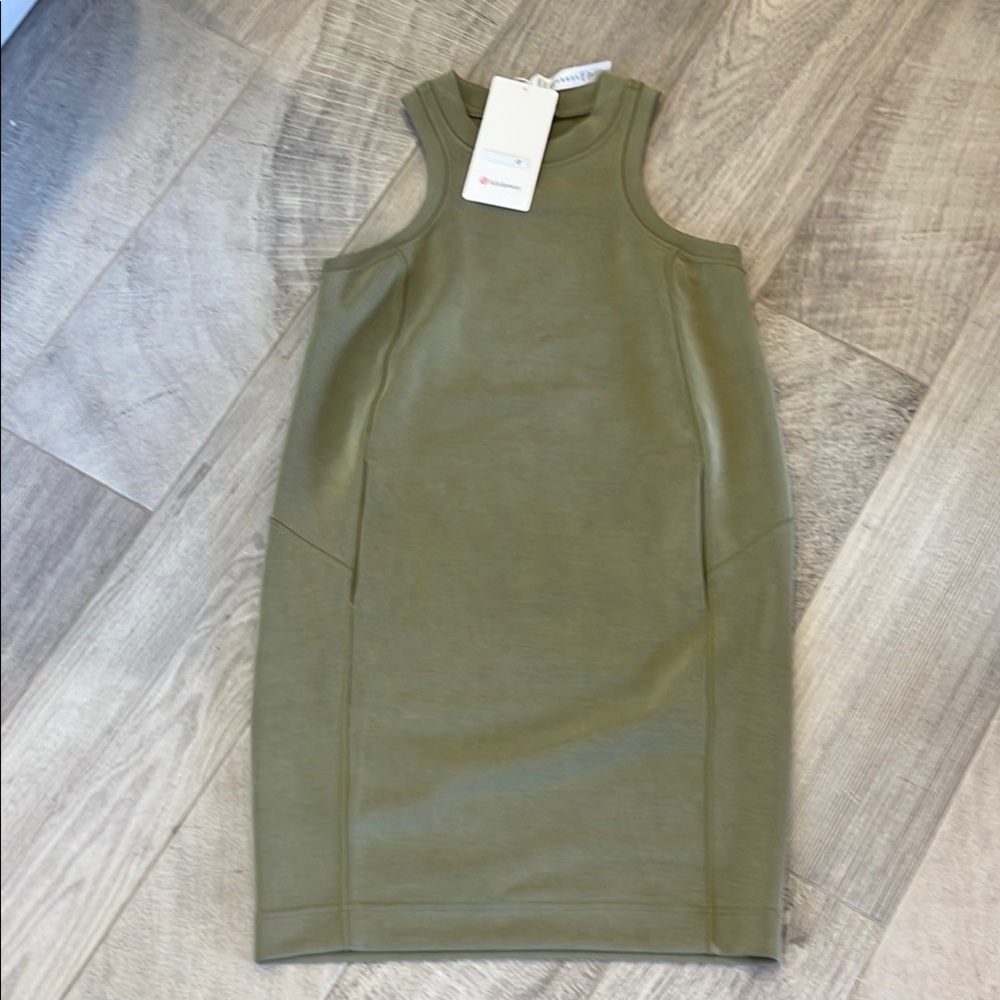 Lululemon Athletica Softstream Back In Action Dress.